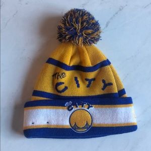 The City Beanie with Pom